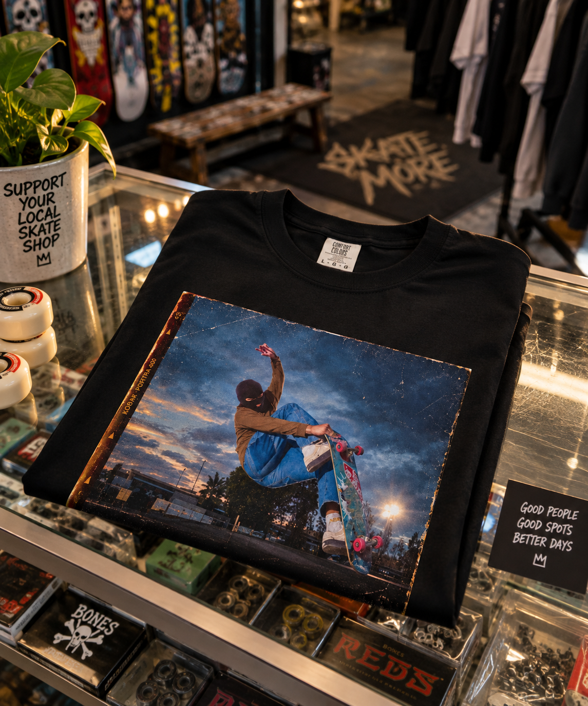 PHAT PHELLA Concrete Air graphic T-shirt — product view 3